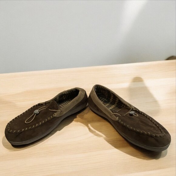 Men's House Shoe/Slipper, XL, Loafer Style, Rubber Sole, Adjustable for Width - Picture 1 of 12